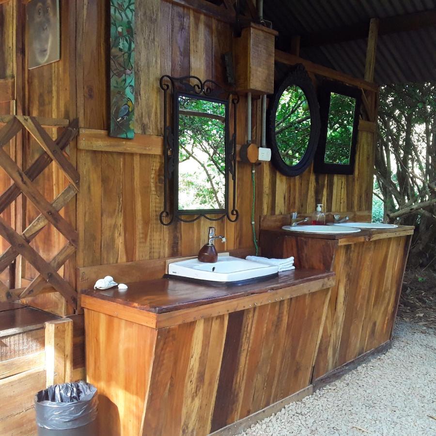 Fully Furnished Family Jungle Tent, Latino Glamping 帕克拉 外观 照片