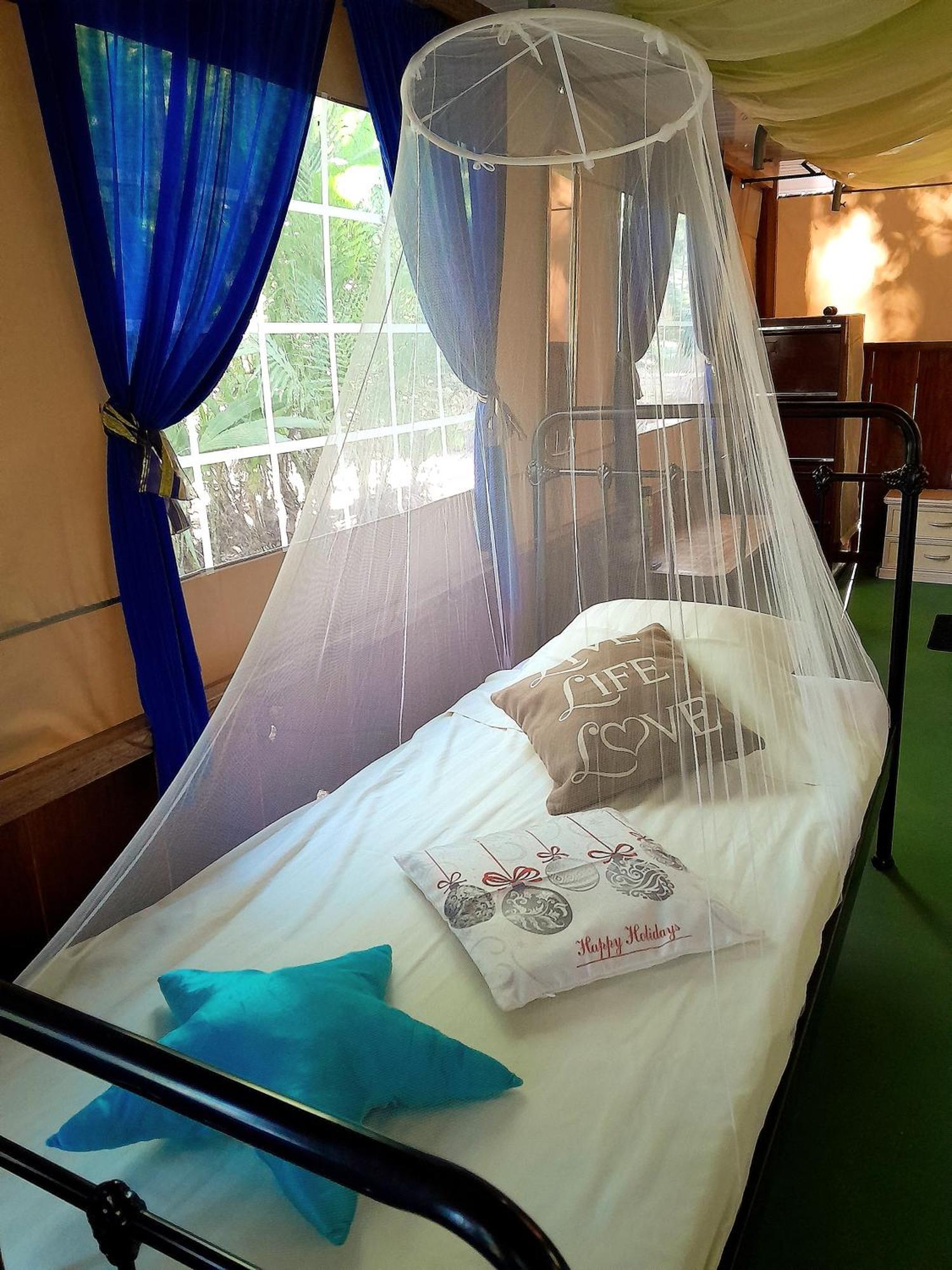 Fully Furnished Family Jungle Tent, Latino Glamping 帕克拉 外观 照片